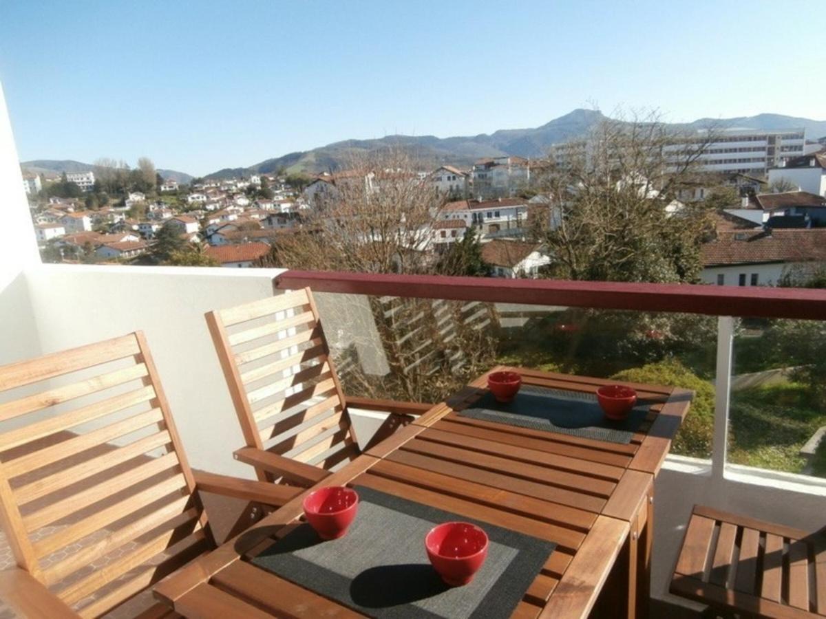 Joli Studio En Centre-Ville Avec Parking, Animaux Admis - Fr-1-2-304 Hendaye Ngoại thất bức ảnh