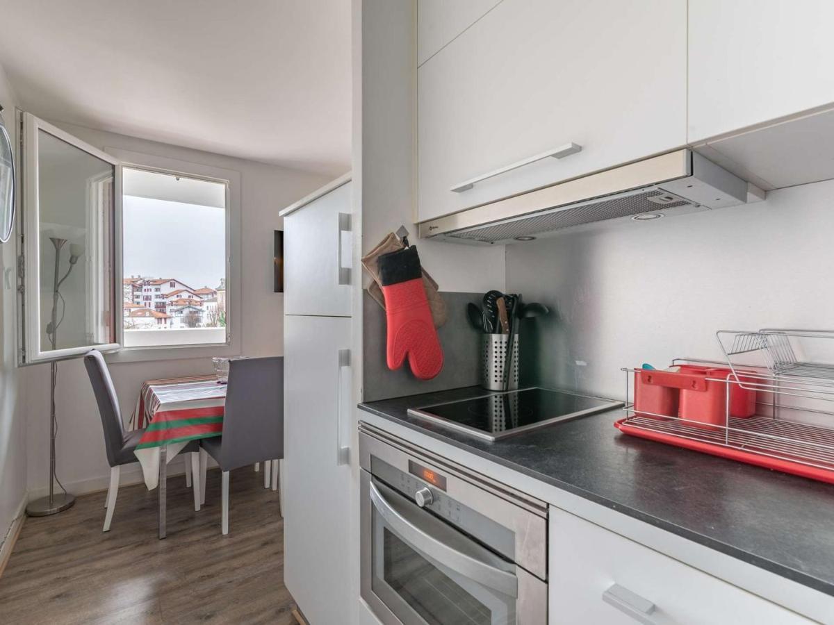 Joli Studio En Centre-Ville Avec Parking, Animaux Admis - Fr-1-2-304 Hendaye Ngoại thất bức ảnh